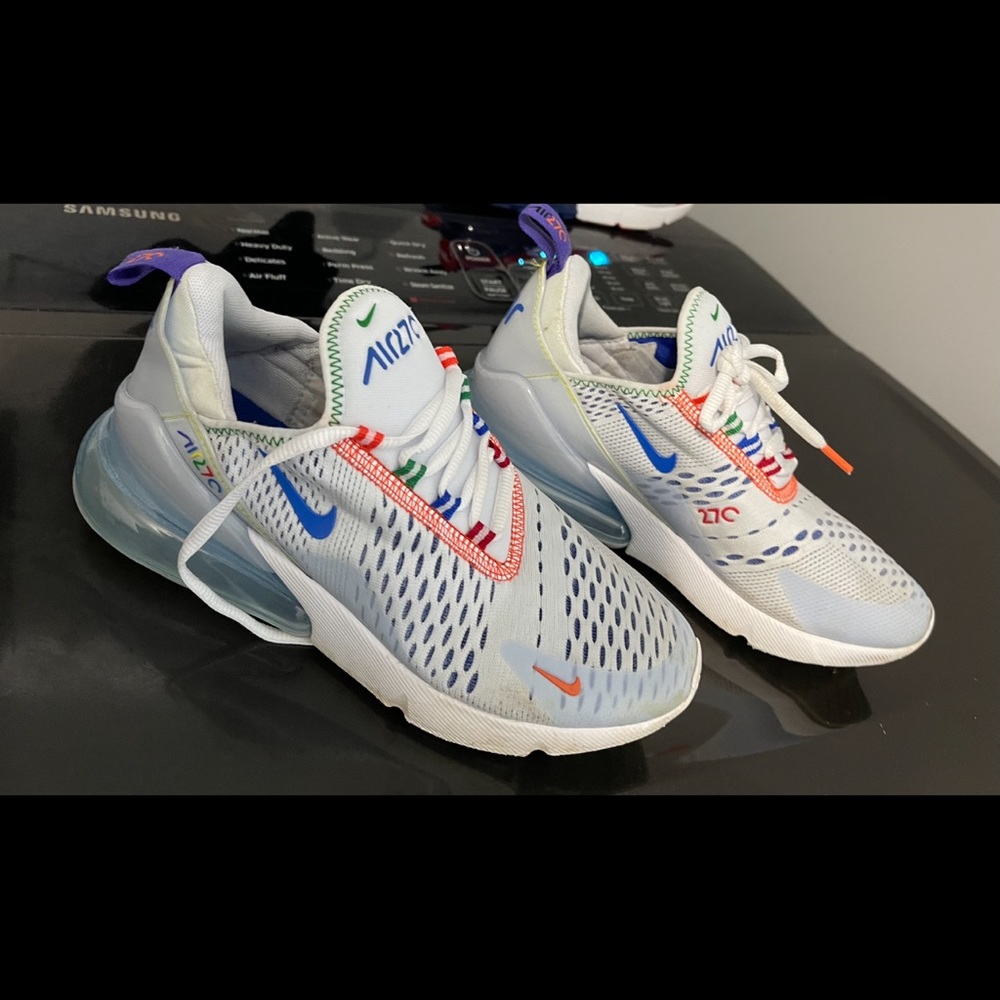 Nike AirMax 270